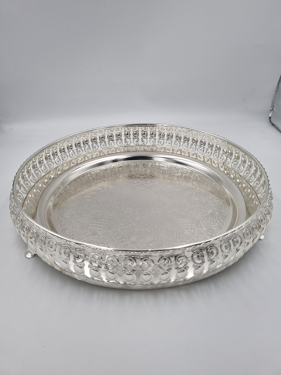Thumbnail: White Gold German Silver Round Tray|Décor| Birthday|Round Decorative Tray