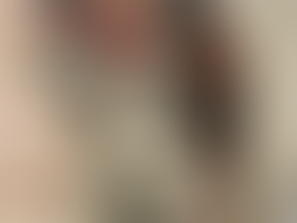 ENRIQUE IGLESIAS MUESTRA LA PRIMERA FOTO DE UNO DE SUS MELLIZOS