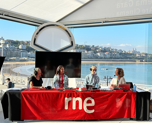 VENECIA FRANCO EN RNE CON YOLANDA FLORES.HEIC