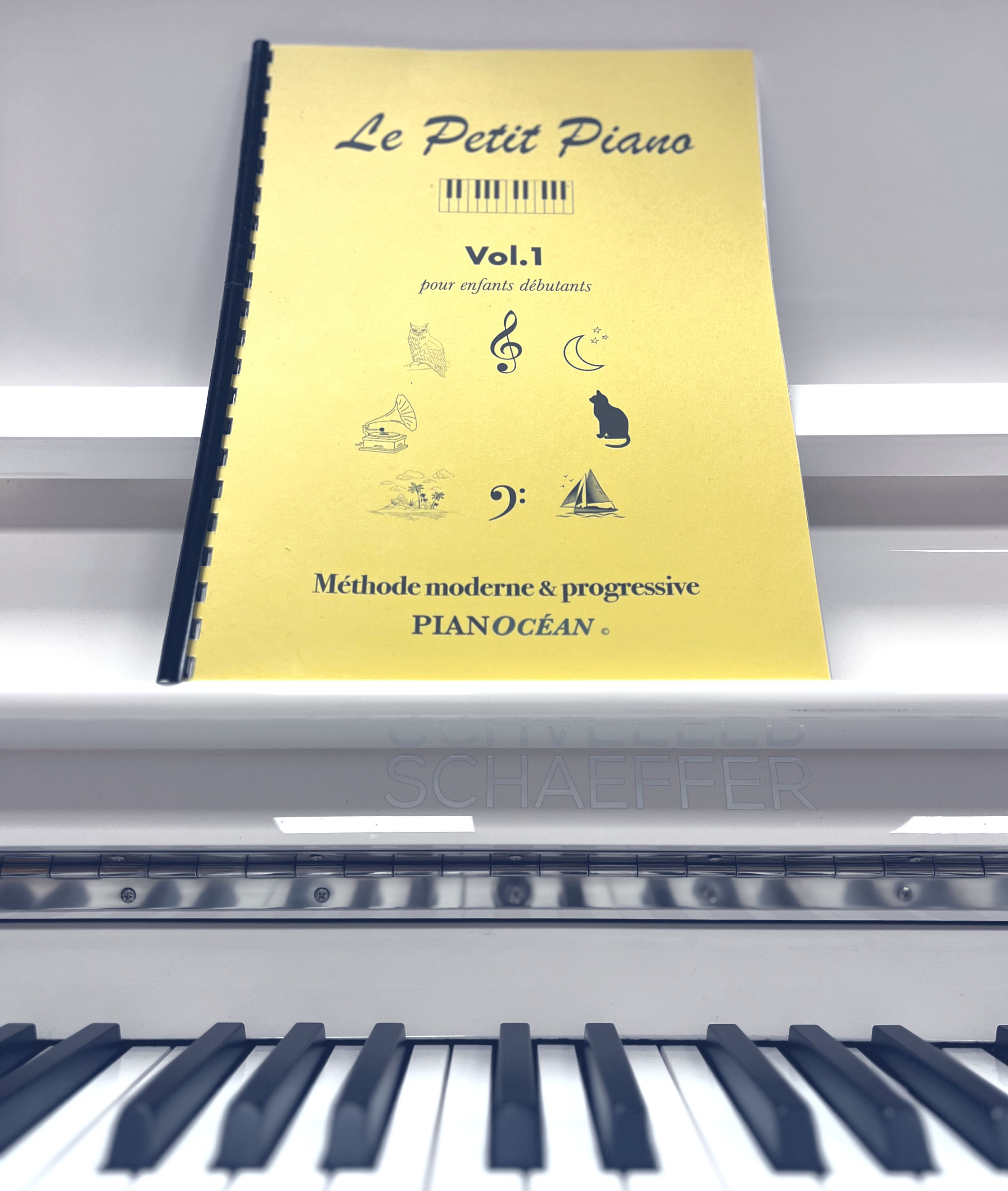 LE PETIT PIANO 1