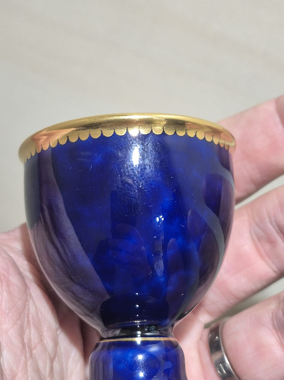 Thumbnail: Coquetier Porcelaine Sèvres Uni Bleu Or 24 Carats