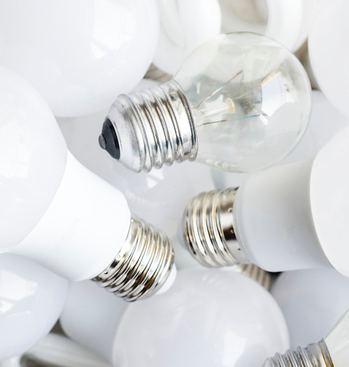 Light%20Bulbs_edited_edited.jpg