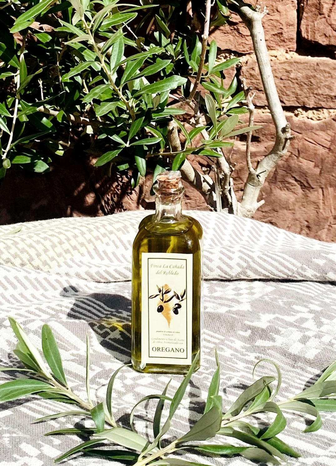 oregano infused organic extra virgin olive oil