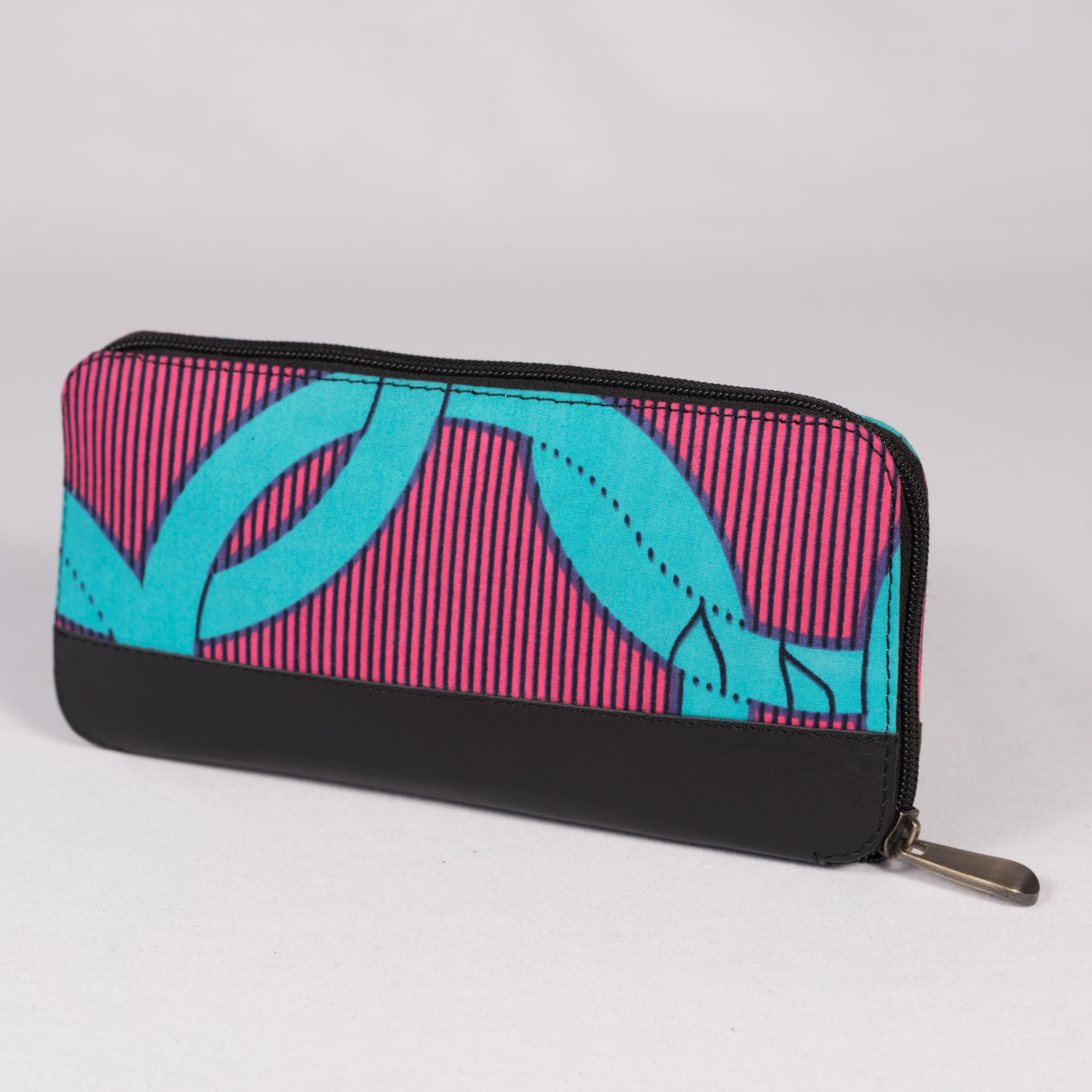 Wepia Wax Wallet -pink/turquois