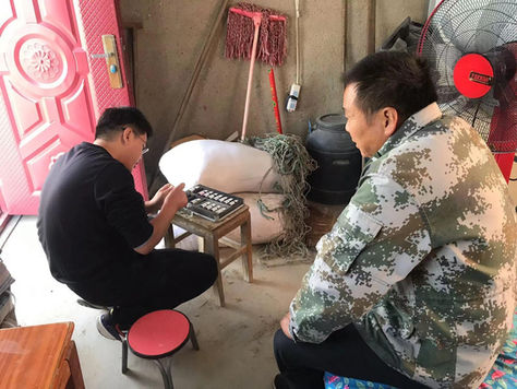 Water quality analysis at a golden crucian carp farm in Liangyungang.jpeg