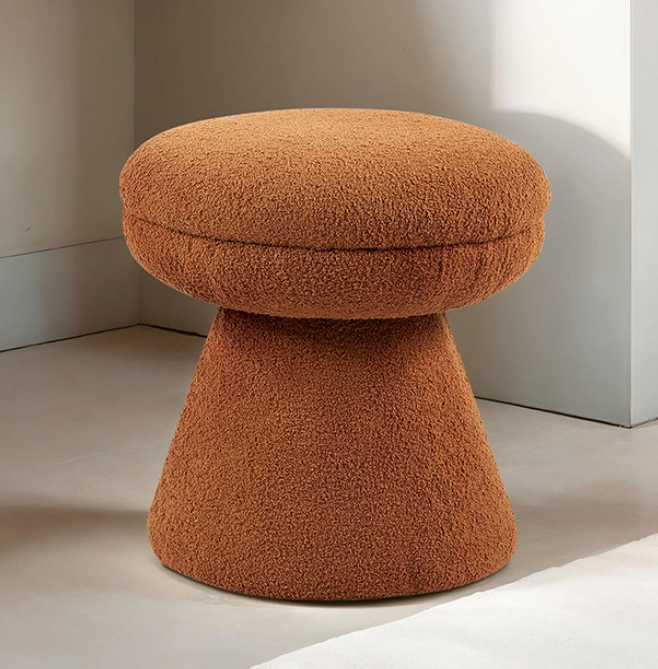 Thumbnail: Cynthia Stool