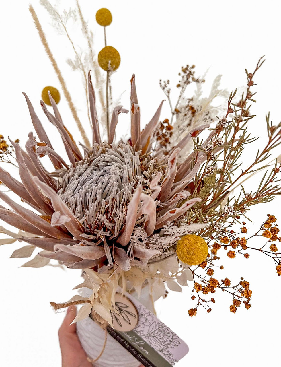 Thumbnail: Dried Wildflower Arrangement