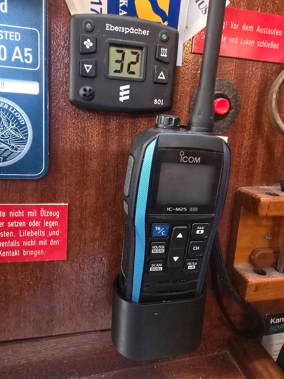 3D printed VHF holder