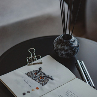 Teenagers working on creative projects during an art workshop at Faire & Co studio.