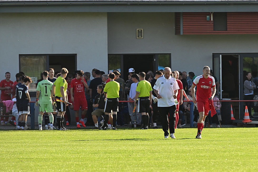 Ein beseonderes Spiel für unseren Coach Martin Halbig