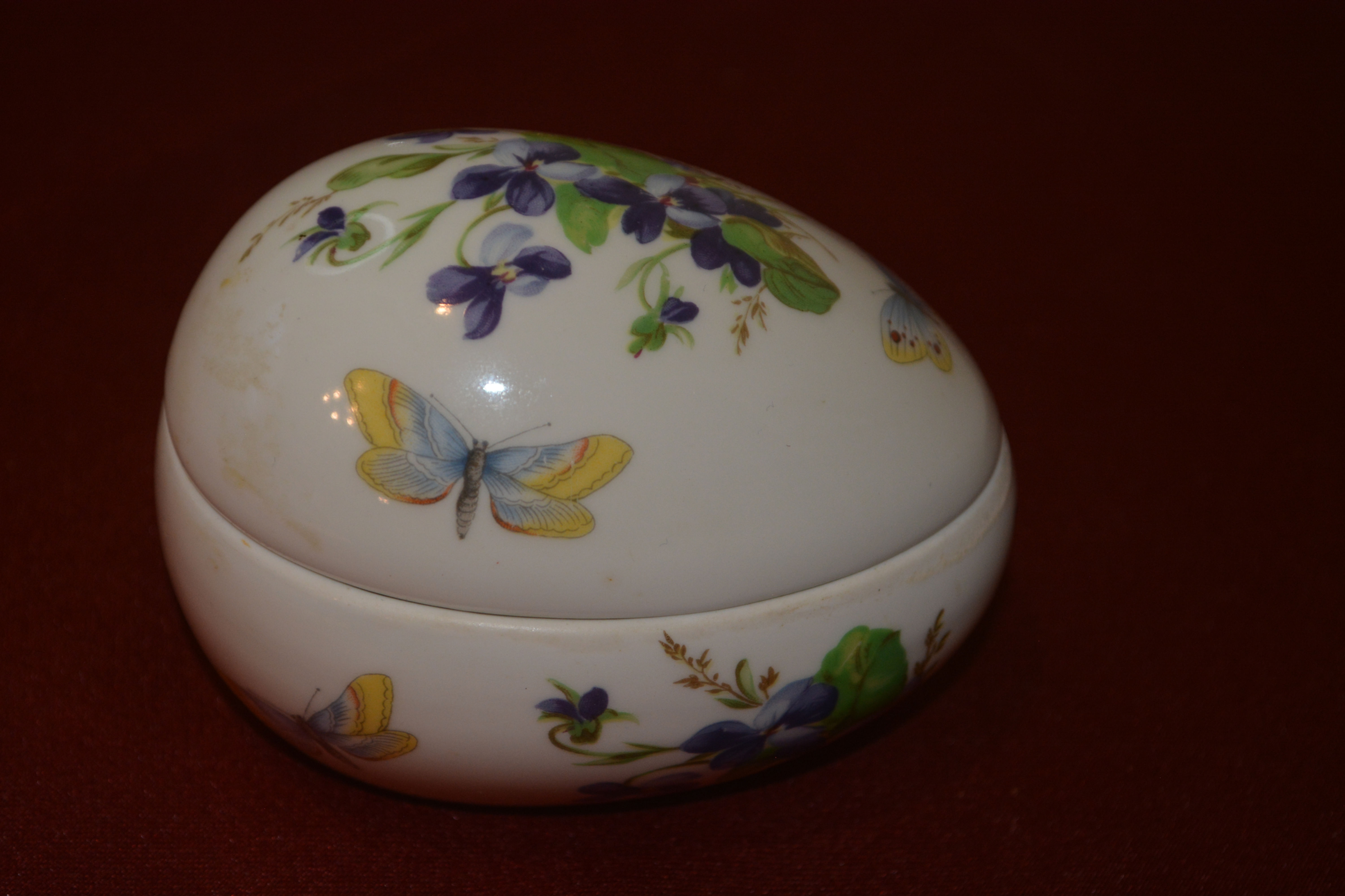 Vintage Limoges Porcelain Egg Trinket Box