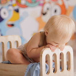 Insider Tips for Parents in South Florida
When planning a photoshoot in South Florida, timing is crucial. The best times for outdoor sessions in Parkland, Boca Raton, Delray Beach, Coral Springs, Coconut Creek, and Pompano Beach are early mornings or late afternoons. This allows you to avoid the harsh midday sun and take advantage of the golden hour, creating that dreamy soft light that enhances your photos. Choosing locations that reflect the unique scenery of South Florida, such as lush parks, sandy beaches, or vibrant urban settings, will add a special touch to your images.
Packing for your session is essential for achieving the best aesthetic. Consider light, breathable outfits that suit the warm climate. Soft pastels or bright colors work well to complement the natural surroundings. Don’t forget props that can add personality to your photos, such as blankets, toys, or family heirlooms. These elements can create a more relaxed atmosphere and enhance the storytelling aspect of your session.
Selecting the right photographer is key. Look for someone who is familiar with the local area and its nuances. A local photographer will know the hidden gems and the best times to shoot in each location. Additionally, a personalized touch can make a huge difference; they should be open to discussing your vision and any specific needs your family may have.
Pre-session consultations are an excellent opportunity to tailor the experience. Use this time to communicate your ideas, preferences, and any special requirements. This ensures that you and your photographer are on the same page, leading to a more enjoyable session.
After the shoot, sharing and preserving your newborn's memories is important. Use social media to share highlights with family and friends, but also consider creating a physical album or wall art to keep these precious moments alive in your home. These memories are treasures that you will cherish for years to come.
Conclusion
In conclusion, preparing for a South Florida newborn session involves thoughtful planning and attention to detail. By following the tips outlined for parents in Parkland, Boca Raton, Delray Beach, Coral Springs, Coconut Creek, and Pompano Beach, you can ensure a smooth and enjoyable experience. Embrace the joy of capturing those precious first moments and create lasting memories that you'll cherish forever.