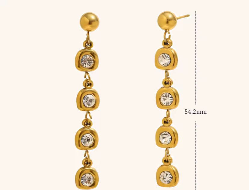 Thumbnail: Inez Drop Earrings 