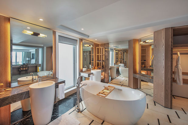Shangri La Le Touessrok - Frangipani Signature Ocean View Suite - bath 1.jpg