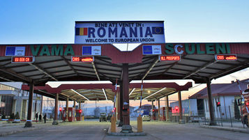 Romania could reduce refugee quota by welcoming Syrians from Turkey