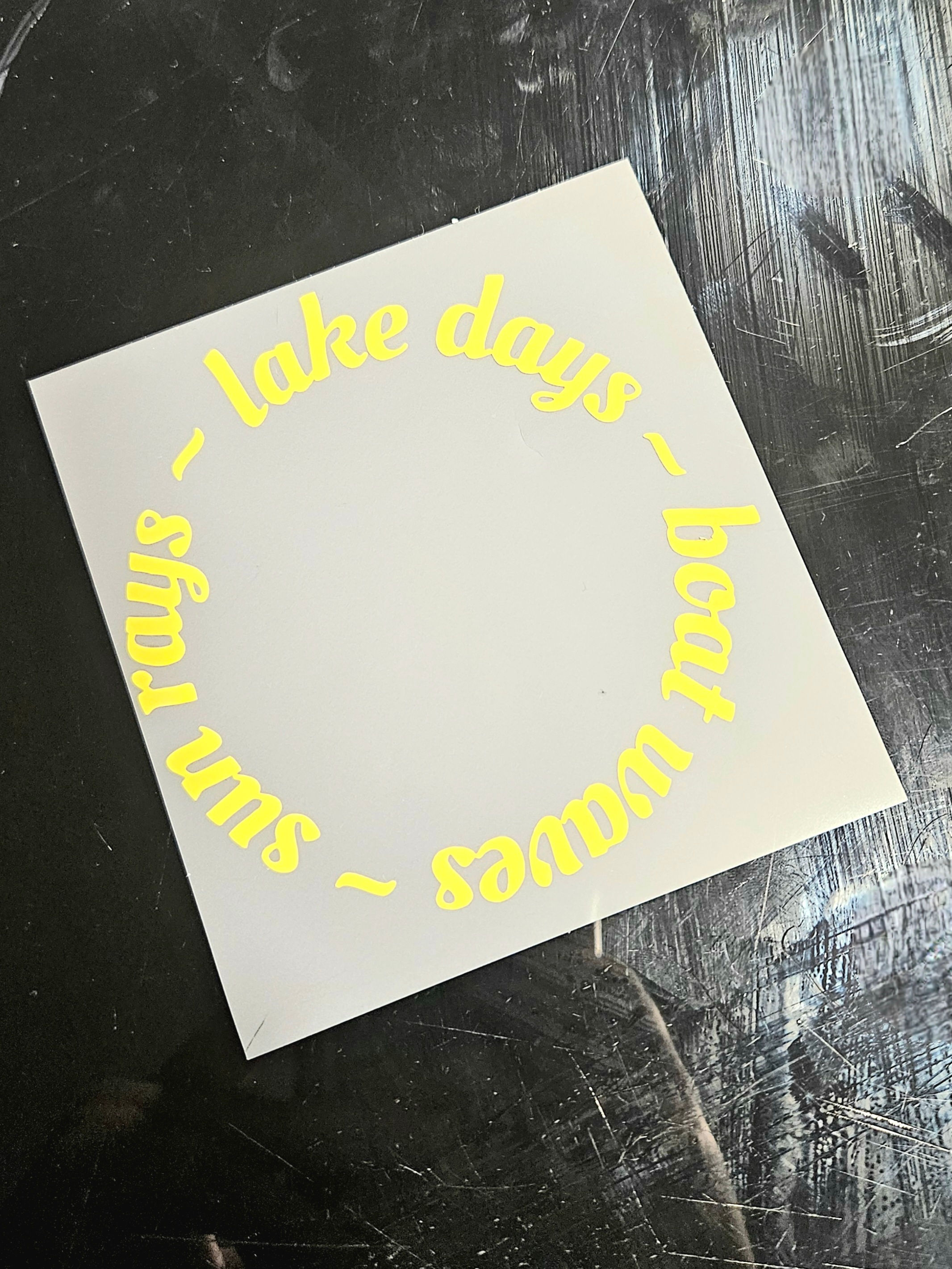 lake days decal