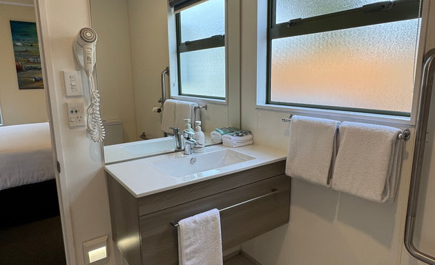 Coast Holiday Accommodation - Unit 5