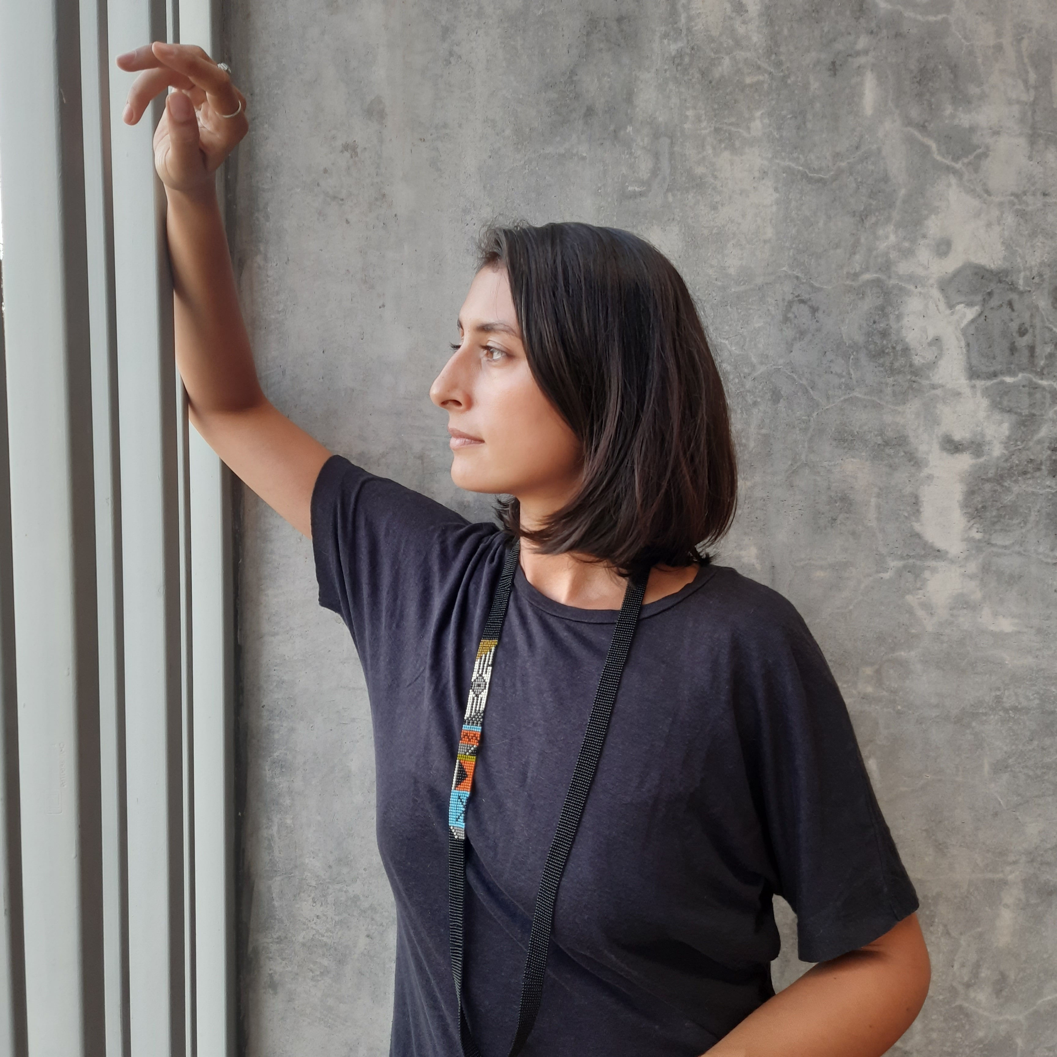 T6. Picasso grapes and guitar