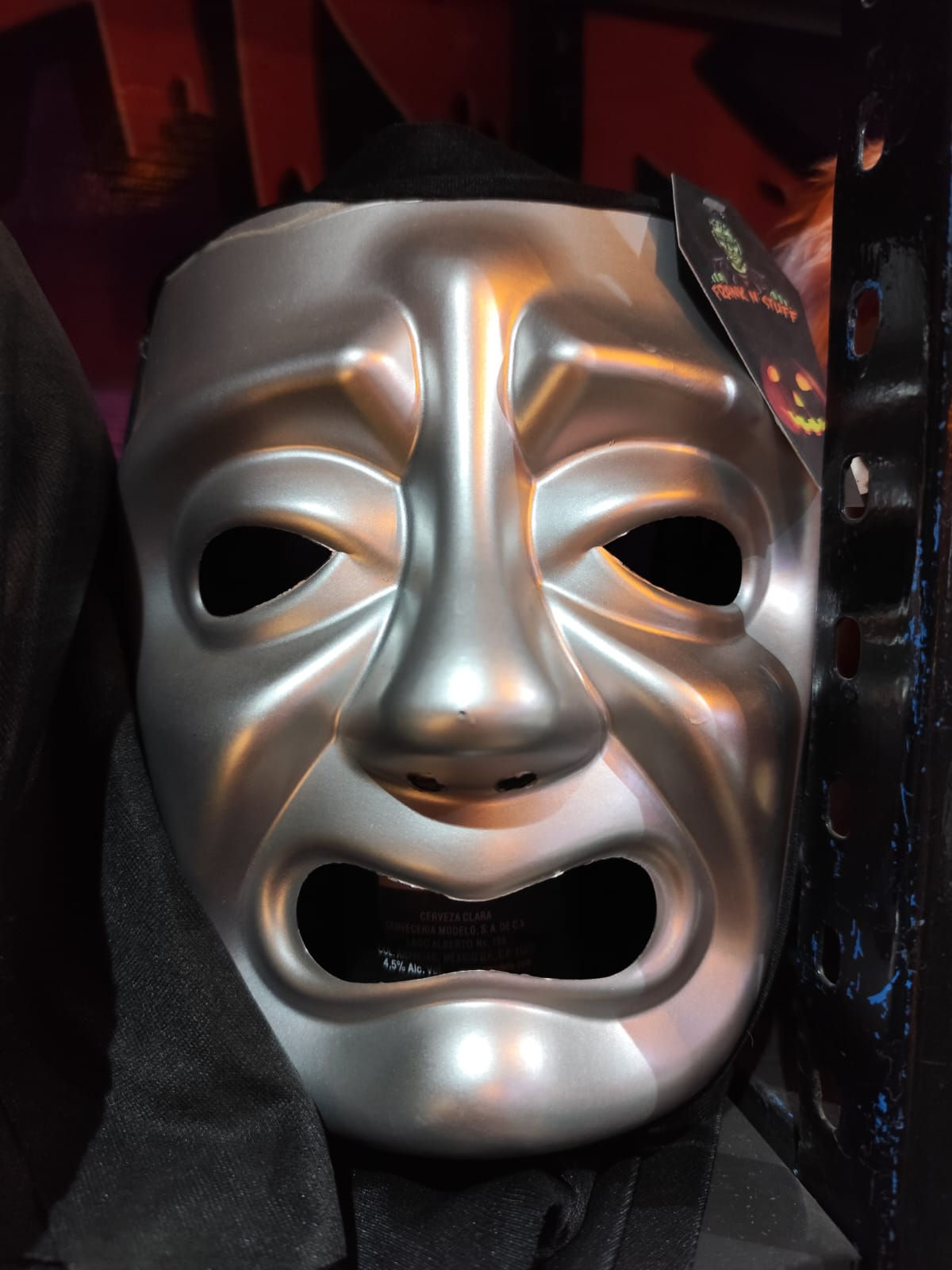 Mascara teatral plastico rigido