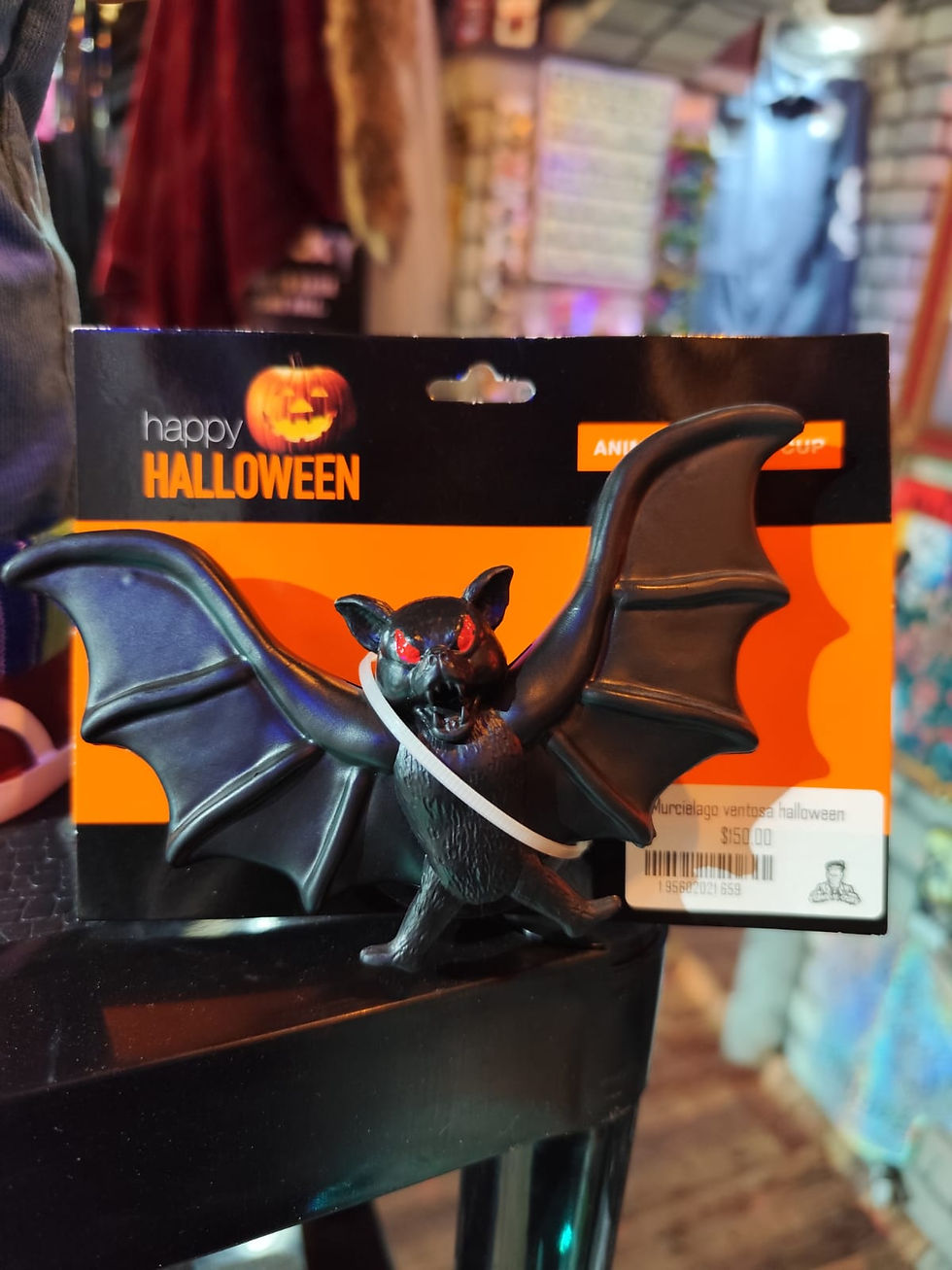 Murcielago de plastico con ventosa
