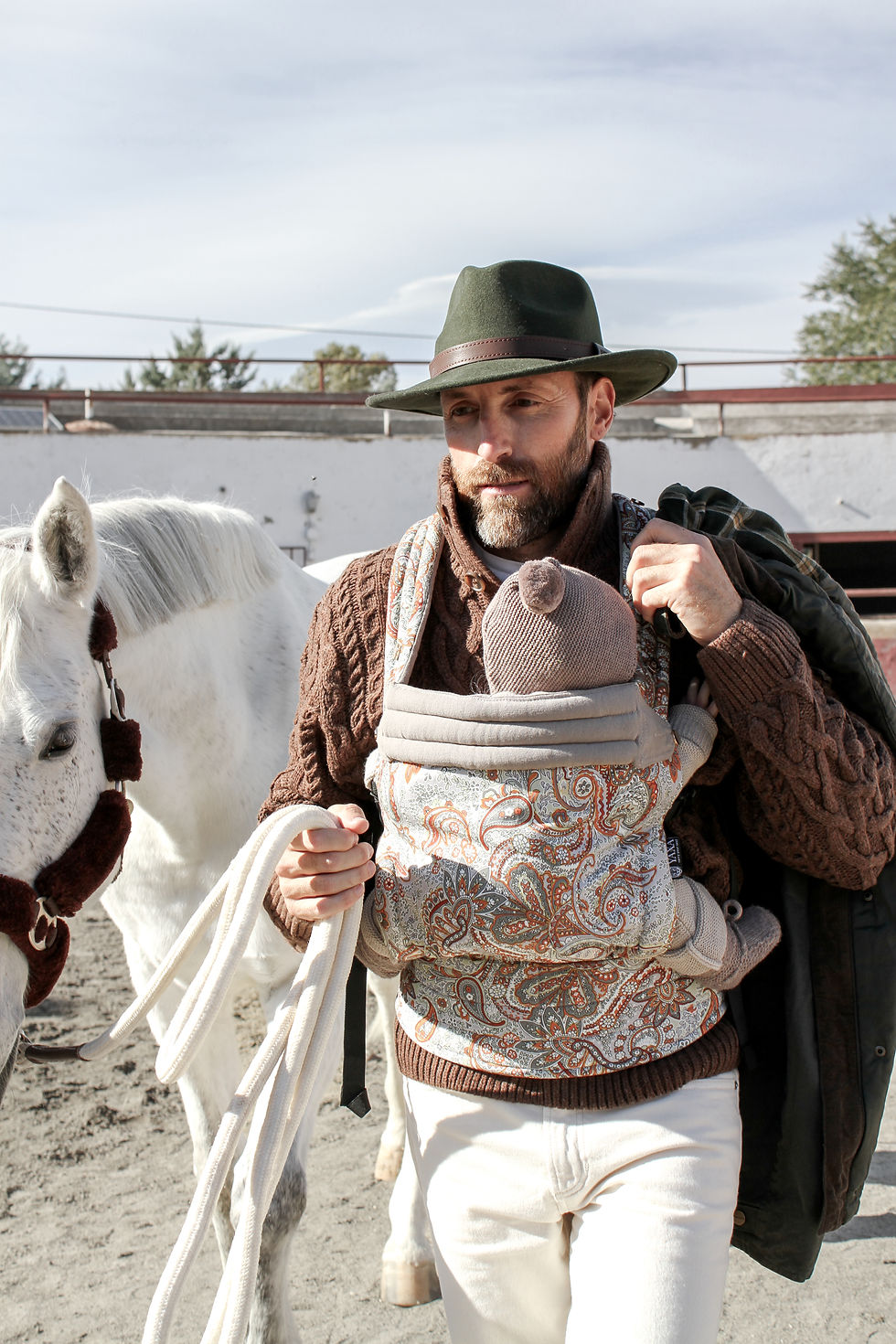 diseño premium portabebé orgánico