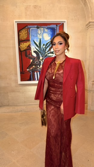 Angelina Darrisaw at Picasso Museum in Paris
