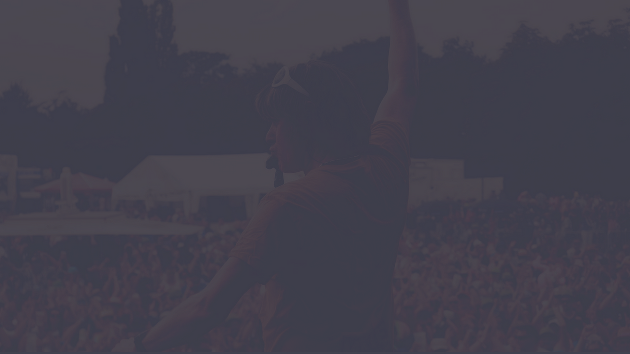 Über_Reel.00_00_13_02.Standbild009.png