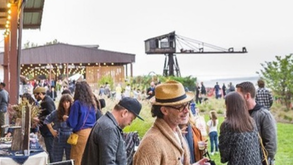 Crowd gathered on the lawn at Hutton Brickyards in Kingston, New York
