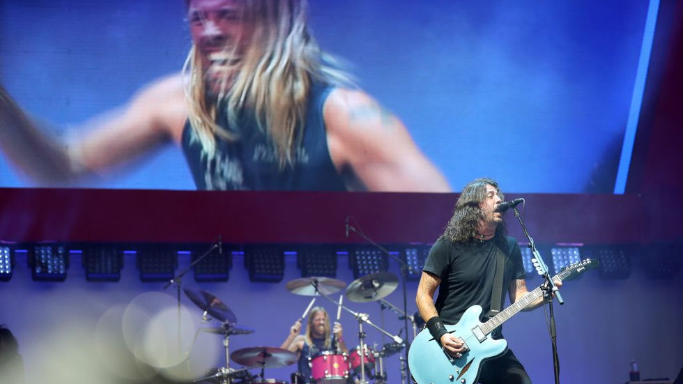 Foo Fighters: as 02 músicas mais difíceis de tocar na bateria, segundo Taylor Hawkins