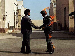 Pink Floyd: "ainda me traz lágrimas aos olhos quando canto essa música", disse Roger Waters