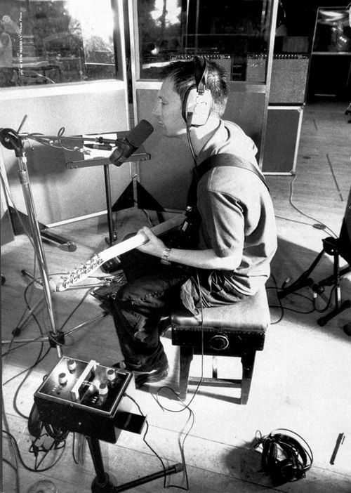 Radiohead: "gostaria de não ter escrito a música 'High and Dry'", disse o vocalista