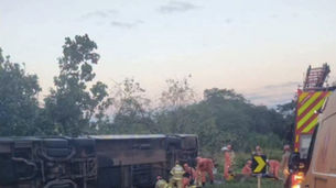 Tragédia em Petrópolis: 9 mortos e 47 feridos em acidente com ônibus