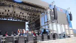 Réveillon 2026: palco em Icaraí está pronto para os shows de Nando Reis, Viradouro e Ludmilla