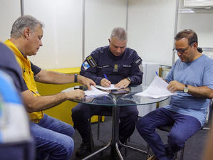 Prefeito de Niterói concede aumento nas gratificações para as forças de segurança