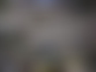 Carreta tomba na Av. Brasil e dá um nó no trânsito em direção ao Centro