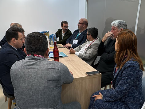 Quaquá se reúne na França com chefes do executivo de Barcelona e de cidades de Portugal