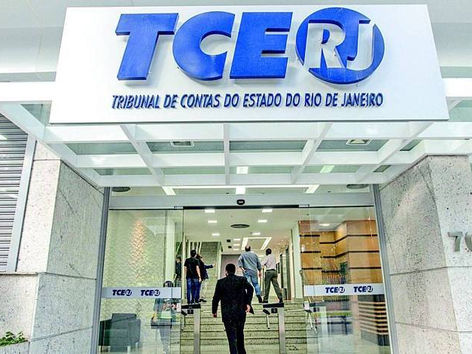 TCE rejeita contas de Cláudio Castro e indica investimentos suspeitos em bancos