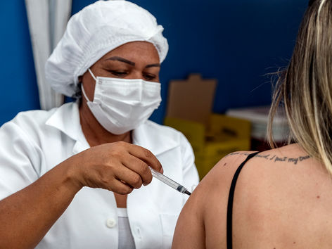 São Gonçalo segue vacinação contra gripe em 68 pontos de atendimento