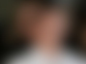 Flávio Bolsonaro tem prazo até hoje para entregar os passaportes na PF