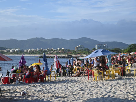 Niterói decreta o fim do abuso de quiosqueiros nas praias
