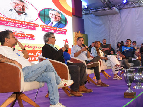 Maricá: sem flamenguistas, Quaquá, Padilha e Horta falaram de futebol e samba na FLIM