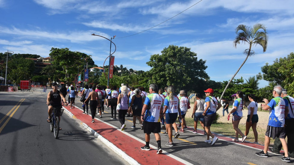 Maricá comemora Semana da Qualidade de Vida na orla de Araçatiba