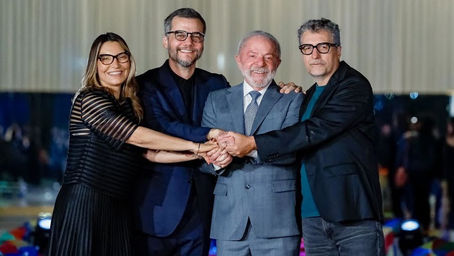 Lula celebra as quatro indicações de O Agente Secreto ao Oscar