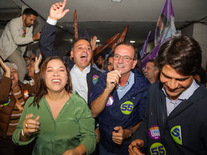 Plenária de Fernanda Neves reúne mais de 10 mil pessoas em Niterói