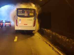 Túnel Rebouças continua interditado no sentido Zona Sul do Rio