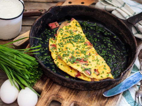 Quick Egg Ham Omelette