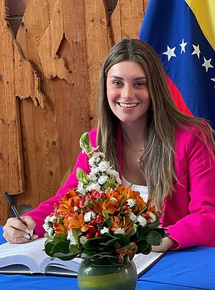 Portrait of Michelle Molina, Surrogate Outreach Consultant at Giving Tree Surrogacy, smiling warmly