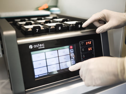 Modernste Laborausstattung.