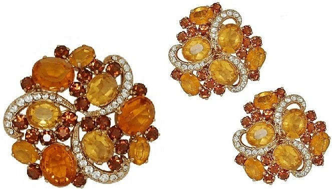 1970s VINTAGE MULTI COLOURED BROWN CRYSTAL BROOCH AND CLIP ON EARRINGS