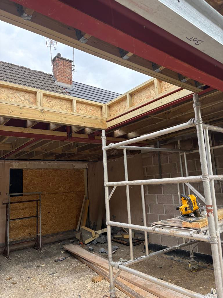 Flat Roof, skylight opening, structural carpentry, OSB board, extension, structural steels